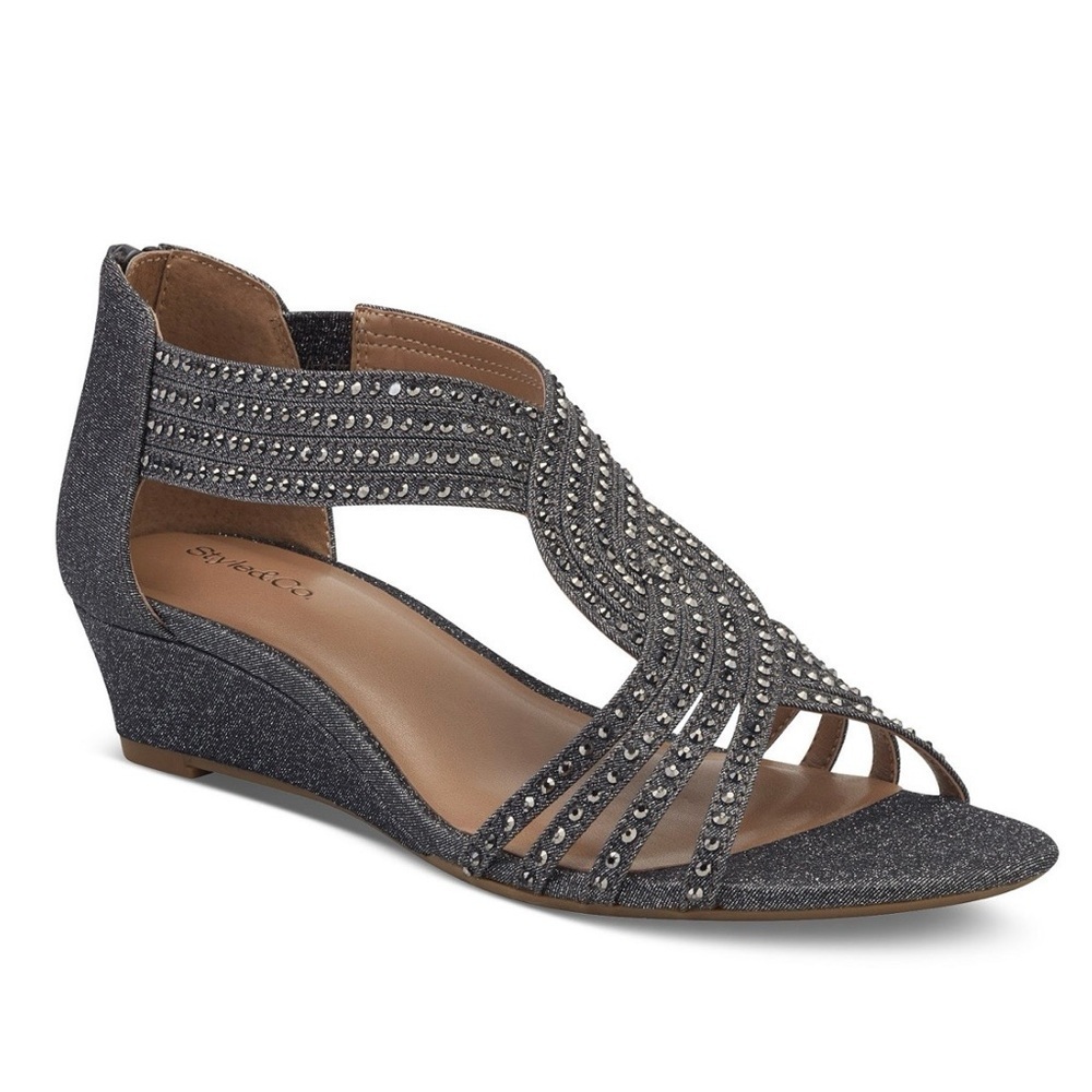 Charter Club Ginifur Embellished 
Strappy Wedge, Glittery Pewter, size 6 NEW